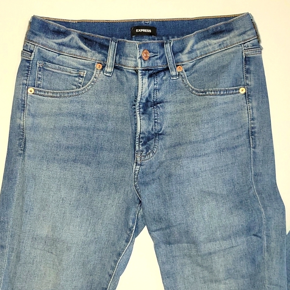 Express womens skinny mid-rise distressed jeans - Picture 2 of 8